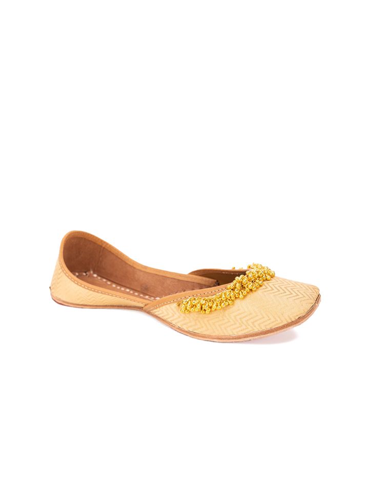 5 ELEMENTS Embellished Round Toe Fabric Mojaris