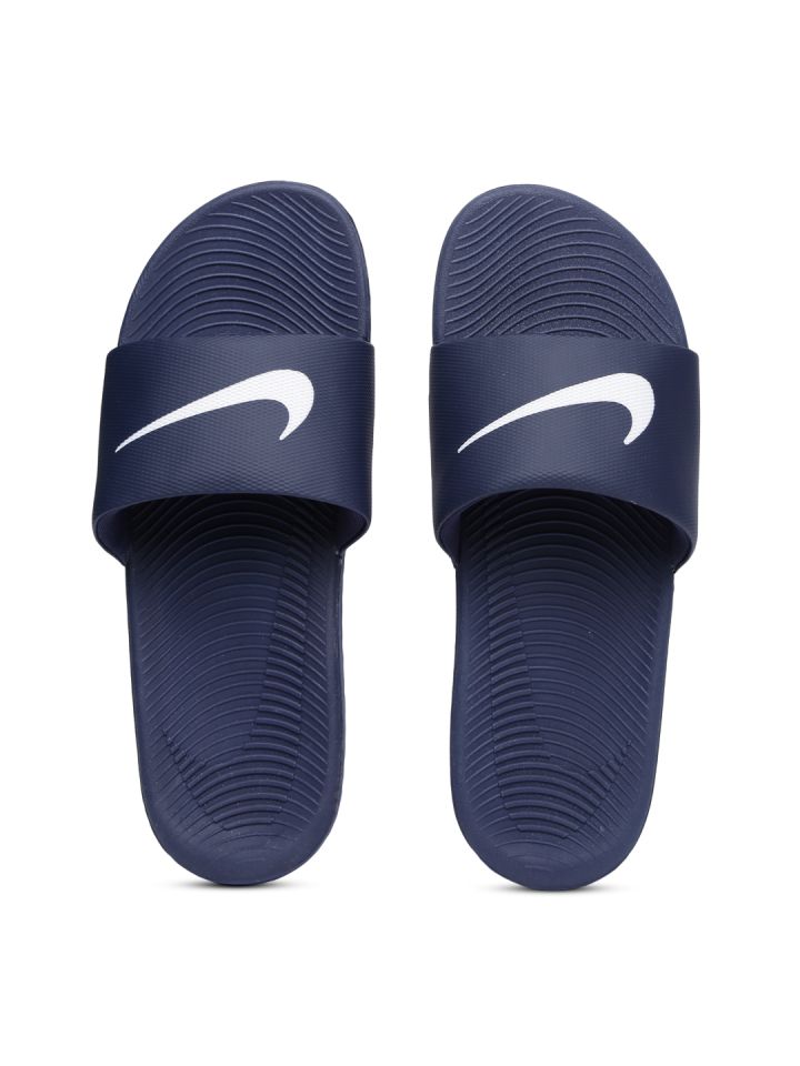 nike navy blue flip flops