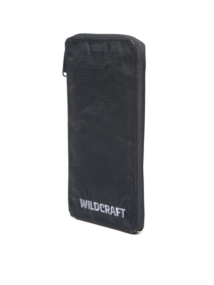 Wildcraft Unisex Black Self Checked Passport Holder