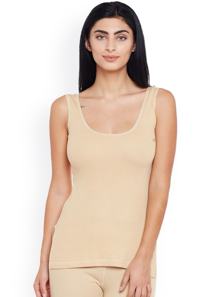 Low cut clearance thermal top