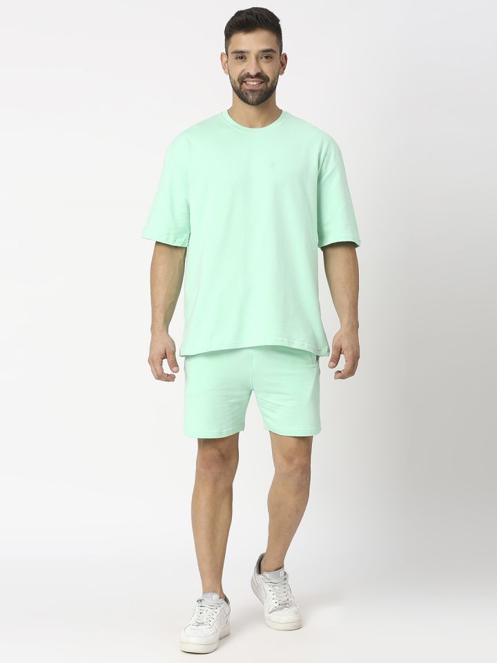 Outfits t top shirt