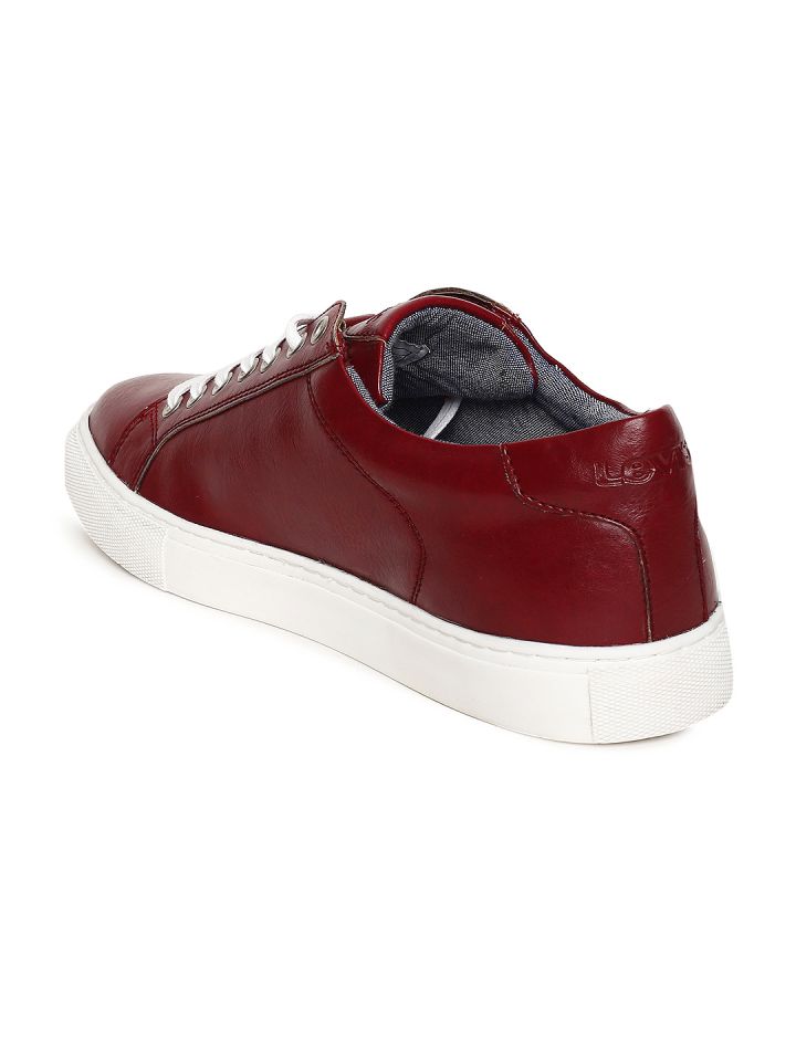 levi's men's prellude sneakers