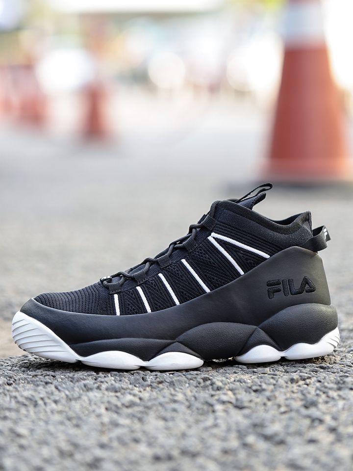 Fila deals knit sneakers