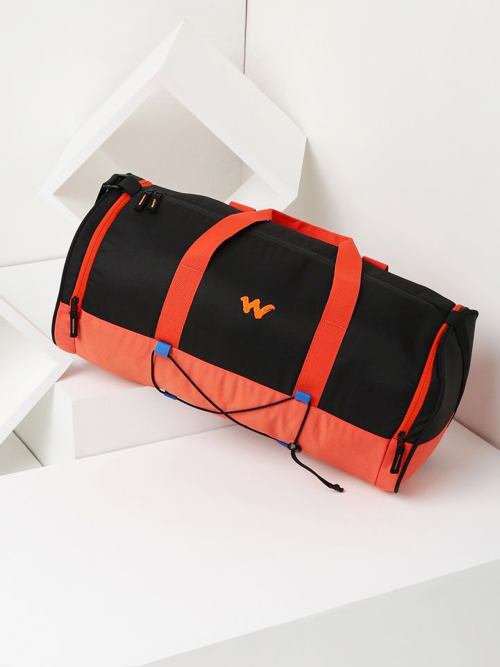Wildcraft shuttle duffle clearance bag