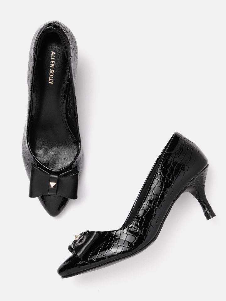 Allen deals solly heels