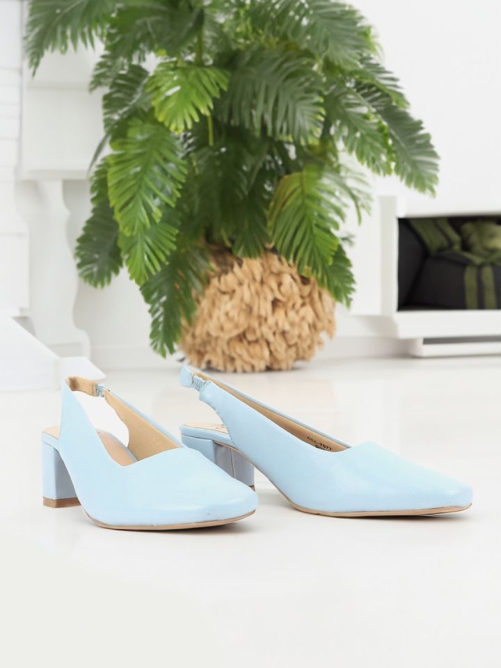Blue block heel best sale pumps