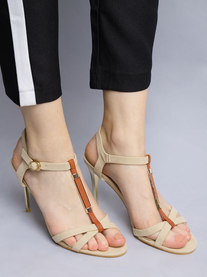 DressBerry Women Beige Solid Sandals