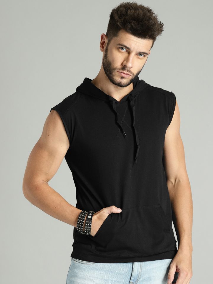 hooded t shirt myntra