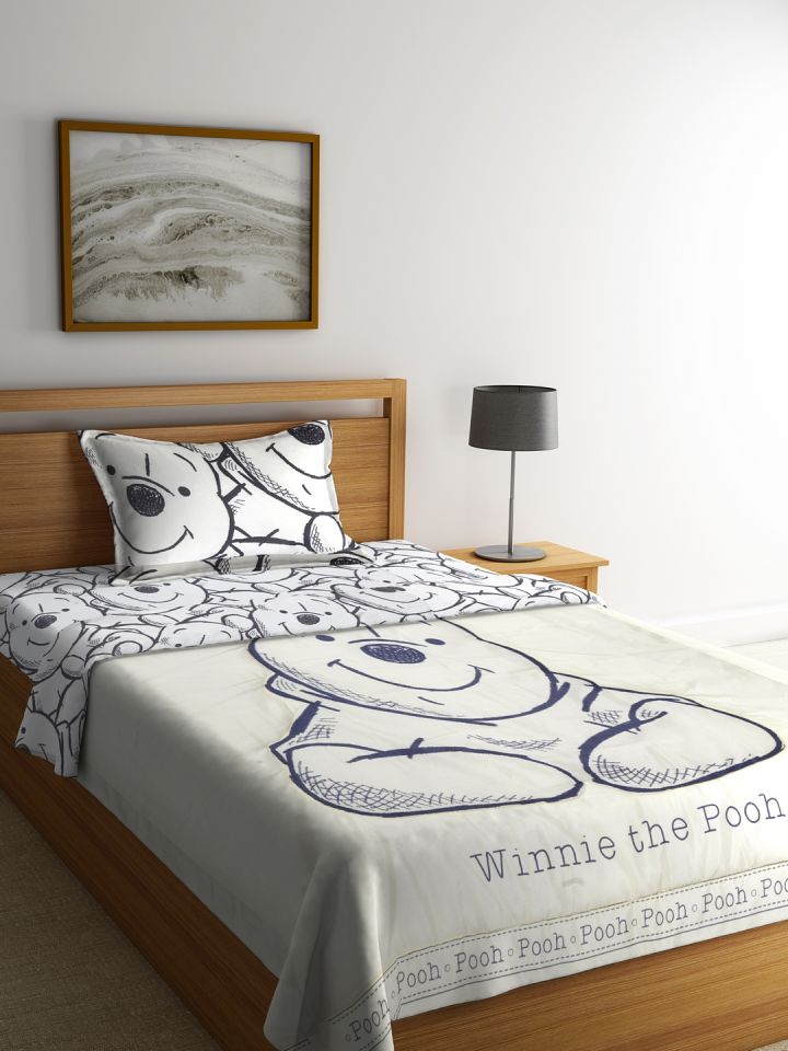 Buy Yk Disney Kids Off White Winnie The Pooh Print Bedding Set Bedding Set For Unisex Kids 2485452 Myntra