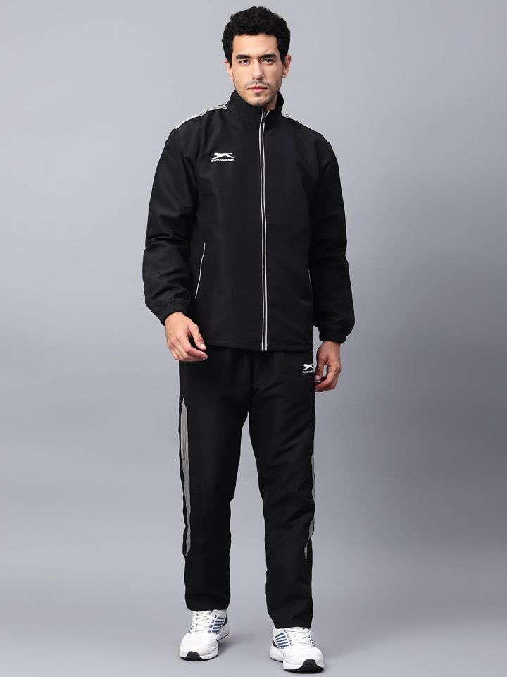 Nike top tracksuit myntra