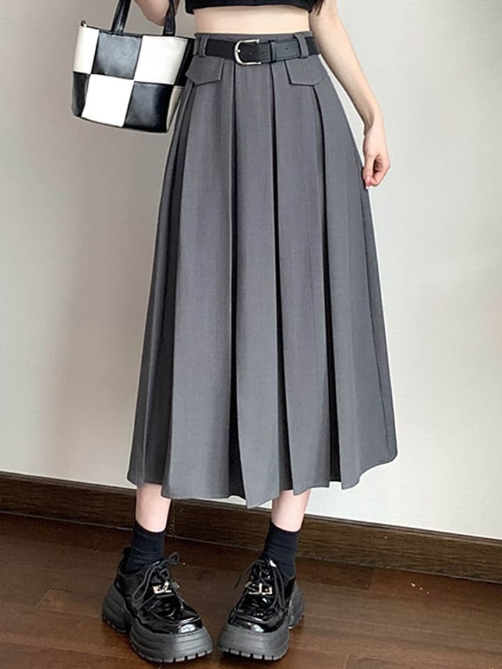 High waisted clearance pleated skirt 7.5