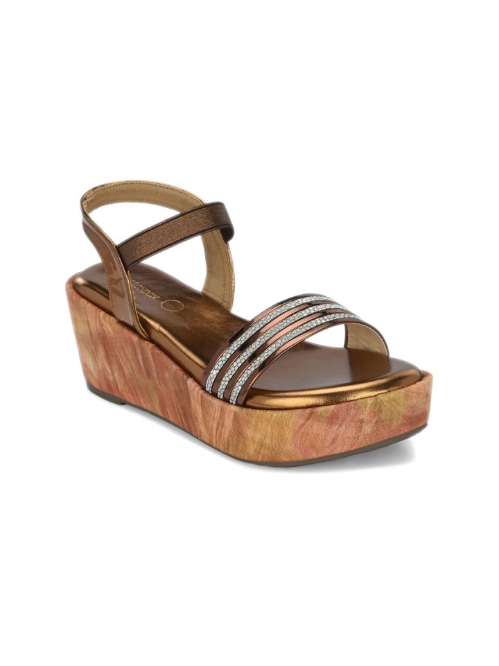 Open toe clog wedge top