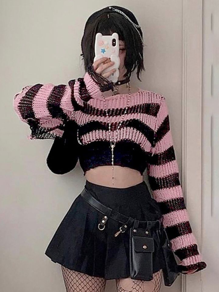 Oversized frayed cropped pullover sweater new arrivals