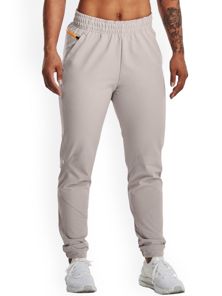 Under armour deals fitted joggers