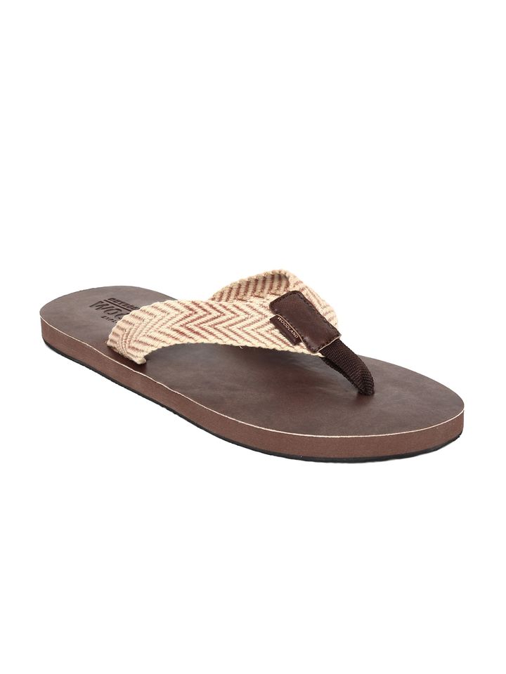 woodland flip flops myntra