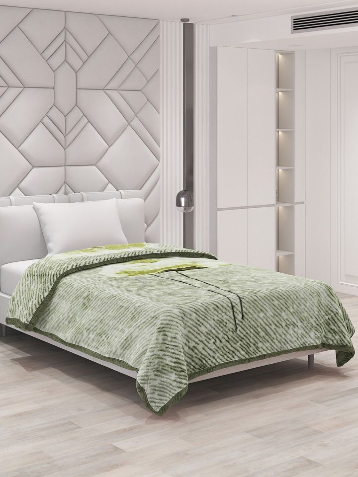 Myntra shop winter blankets