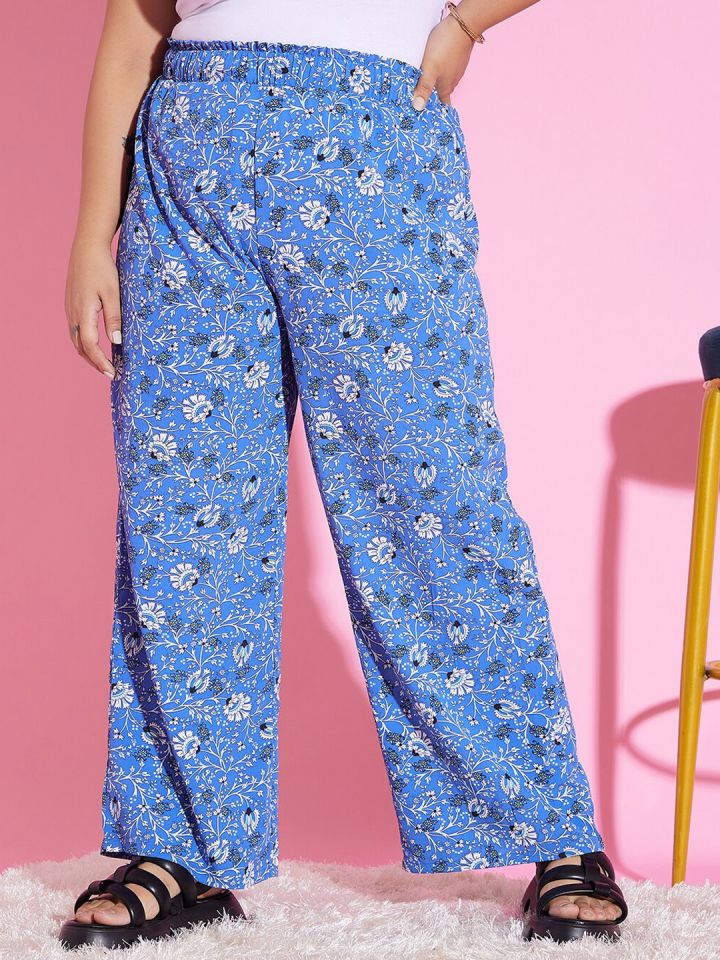 Buy Berrylush Curve Women Blue Floral Printed Relaxed Loose Fit High Rise  Trousers - Trousers for Women 25764402