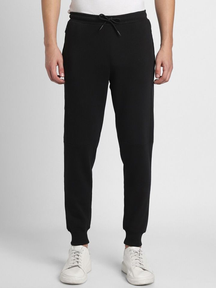 Buy FOREVER 21 Men Black Mid Rise Joggers Trousers for Men