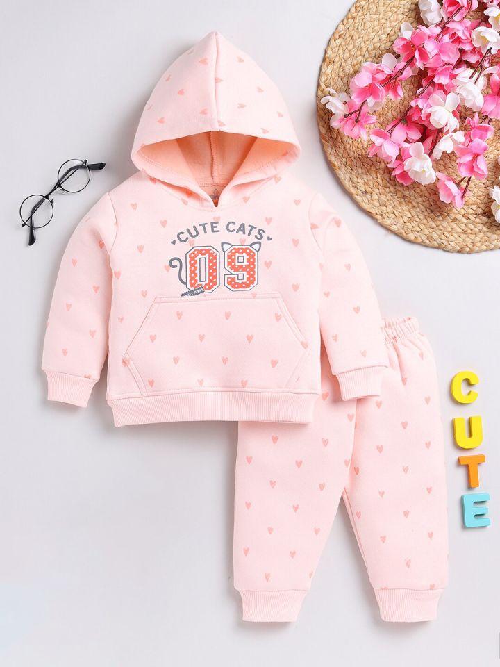 Moms Love Girls Printed hooded Top With Pyjamas