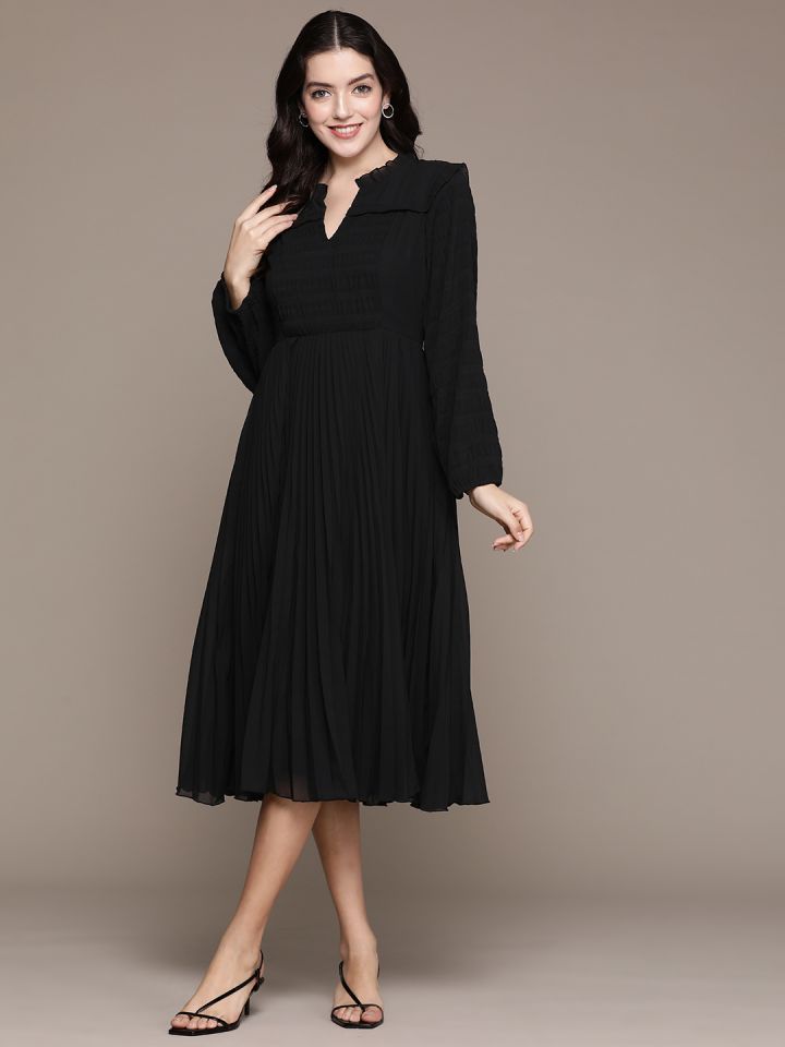 Ritu kumar discount black dress