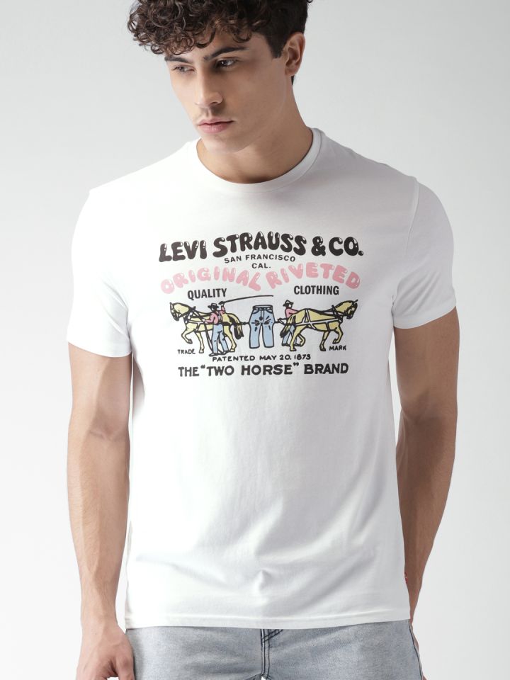Mens white levi t shirt discount