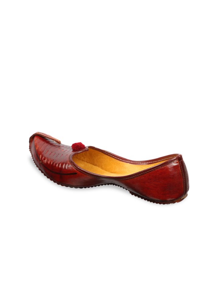 Buy Ta Chic Textured Ethnic Mojaris Flats for Women 26129878