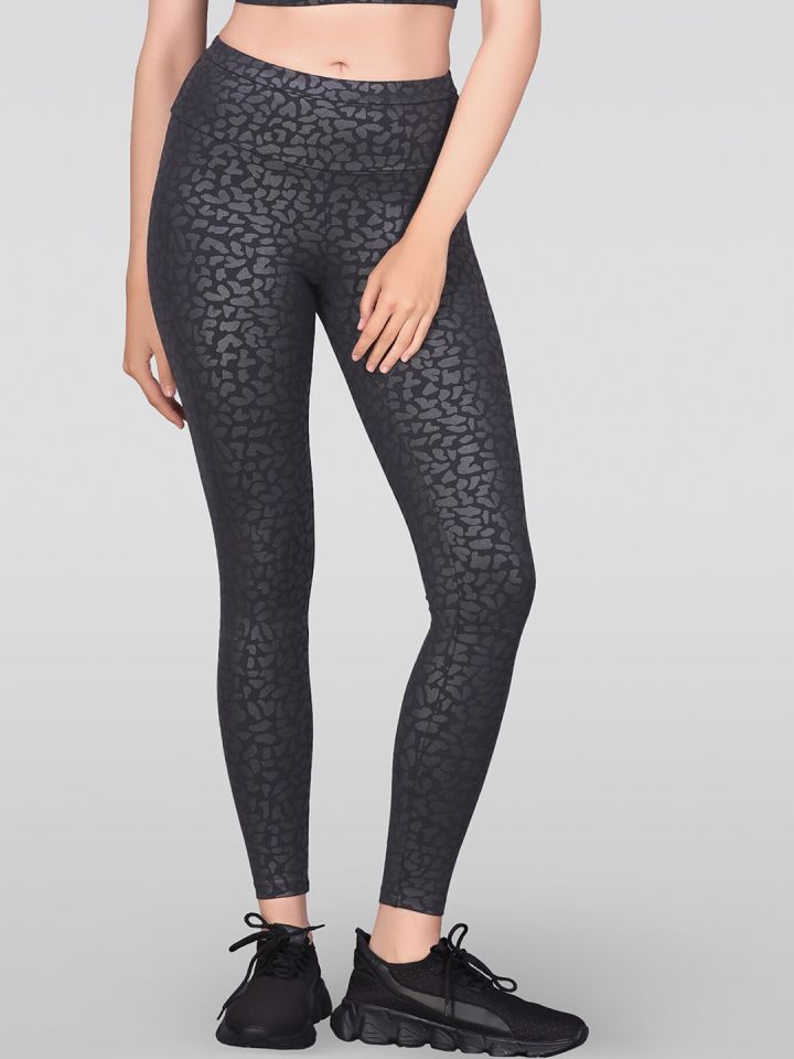Myntra outlet gym tights