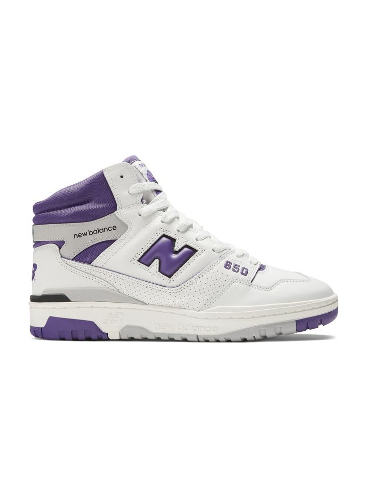 Mid top tennis shoes best sale