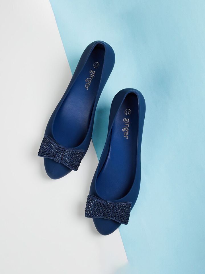 Ginger by Lifestyle Bow Embellished Peep Toe Wedge Heeled Pumps