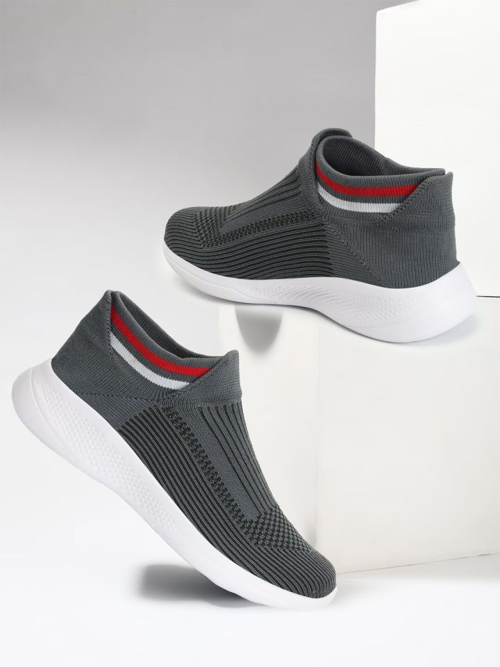 Hrx slip hot sale on sneakers