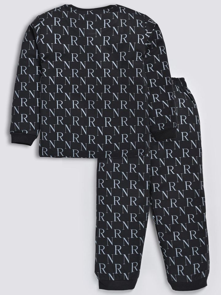 Boys planet pyjamas deals