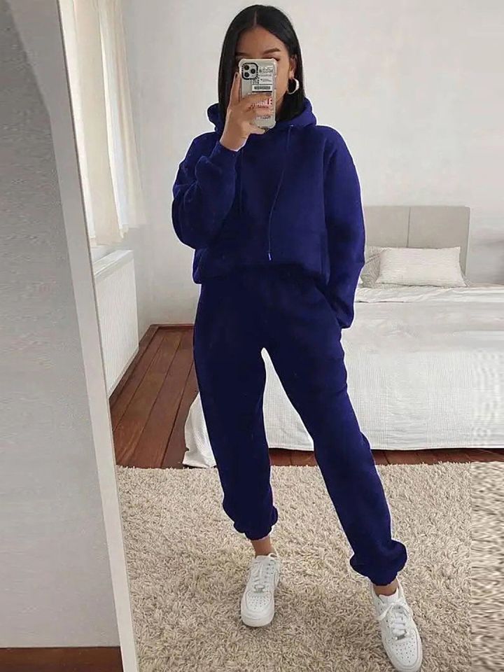 Kangaroo pocket joggers clearance
