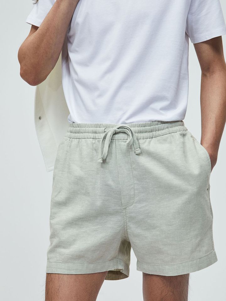 Buy H M Men Regular Fit Linen Blend Shorts Shorts for Men 26662626 Myntra