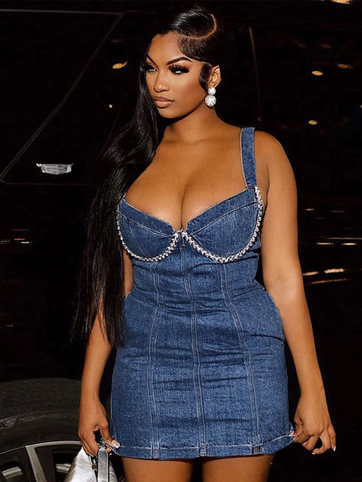 Off shoulder cheap cleavage dress
