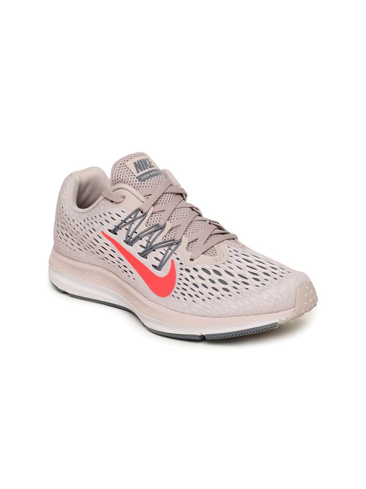 Nike Women Pink Air Zoom Winflo 5 Running Shoes