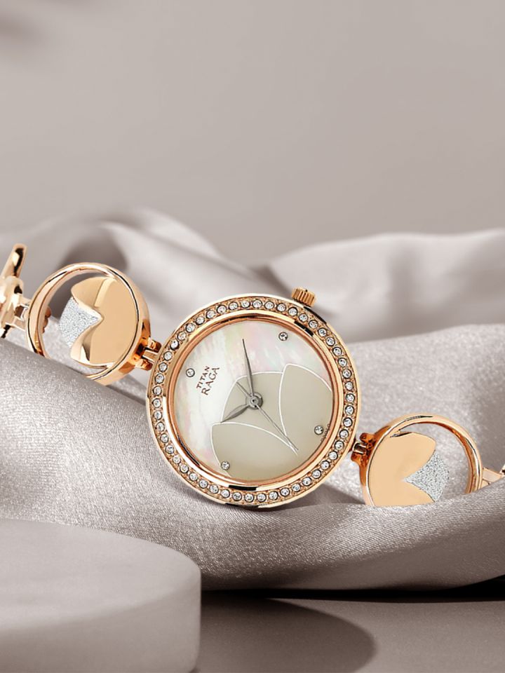 Titan raga clearance with stones