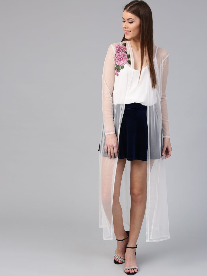 White deals netted shrug