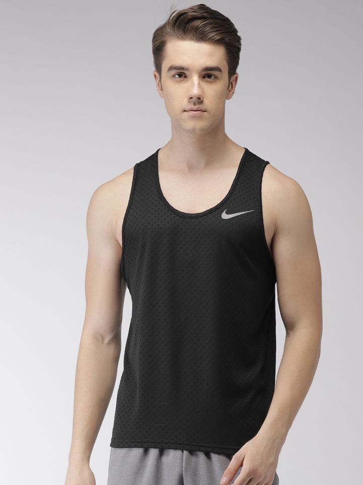 Nike Men Black Breathe Standard Fit AS M NK BRT TANK VENT Self Design Round Neck T shirt