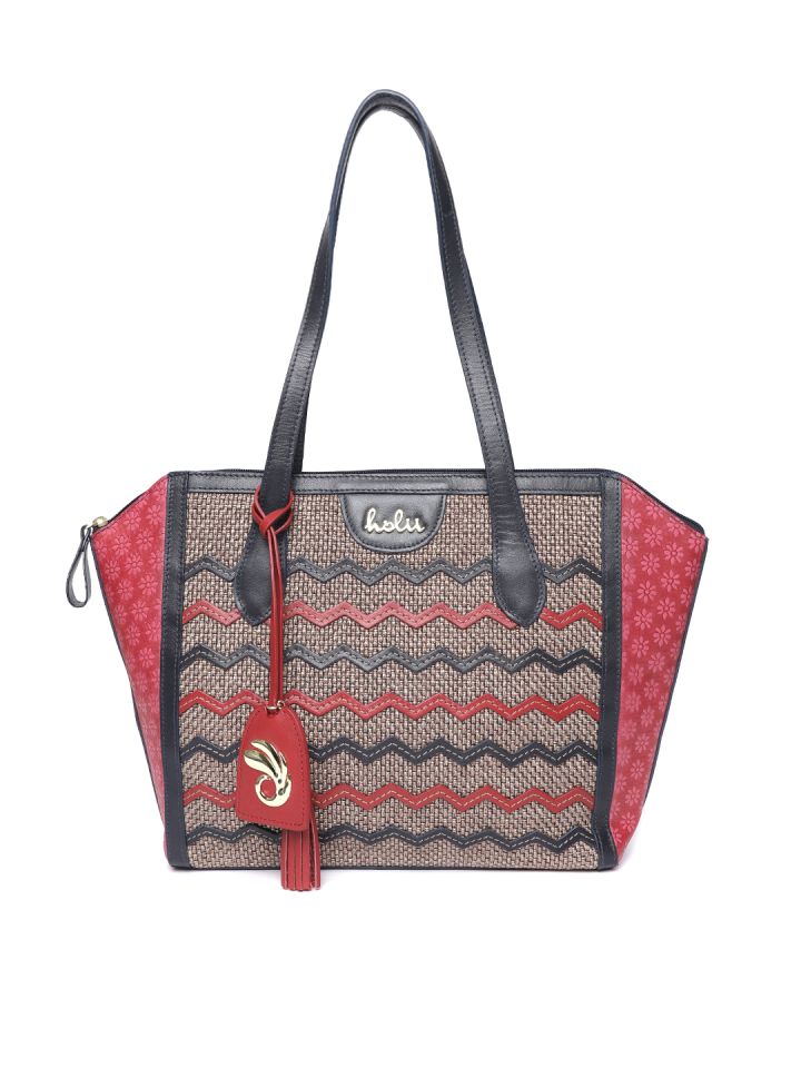 holii bags myntra