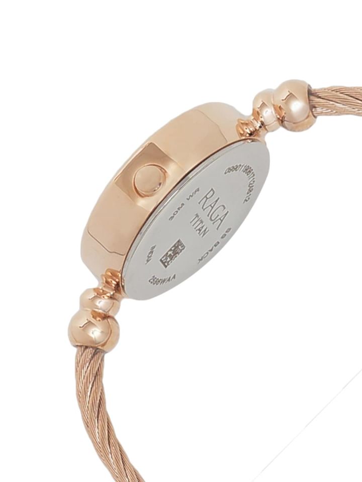 Buy Titan Women Silver Toned Analogue Watch 2586WM01 Watches for