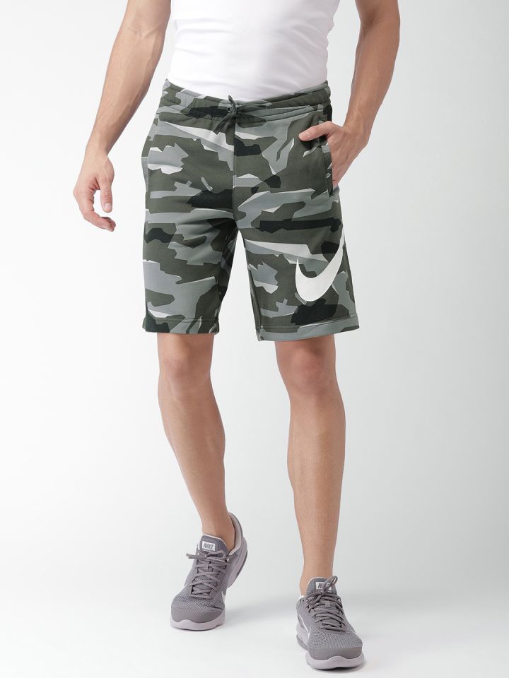 Nike club 2025 camo shorts