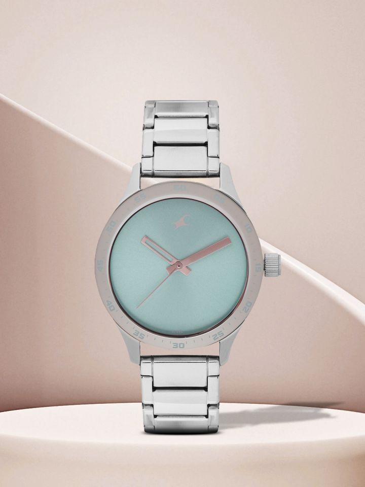 Fastrack for women store