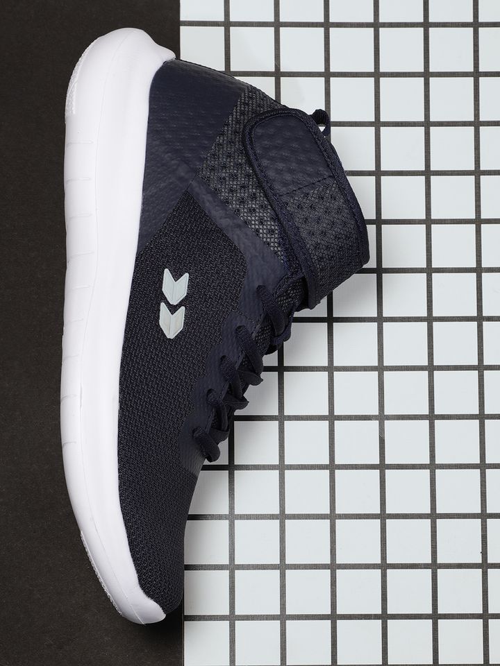 crew street sneakers