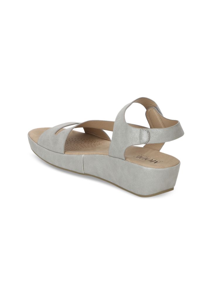 Mode by red hotsell tape women's fashion sandals