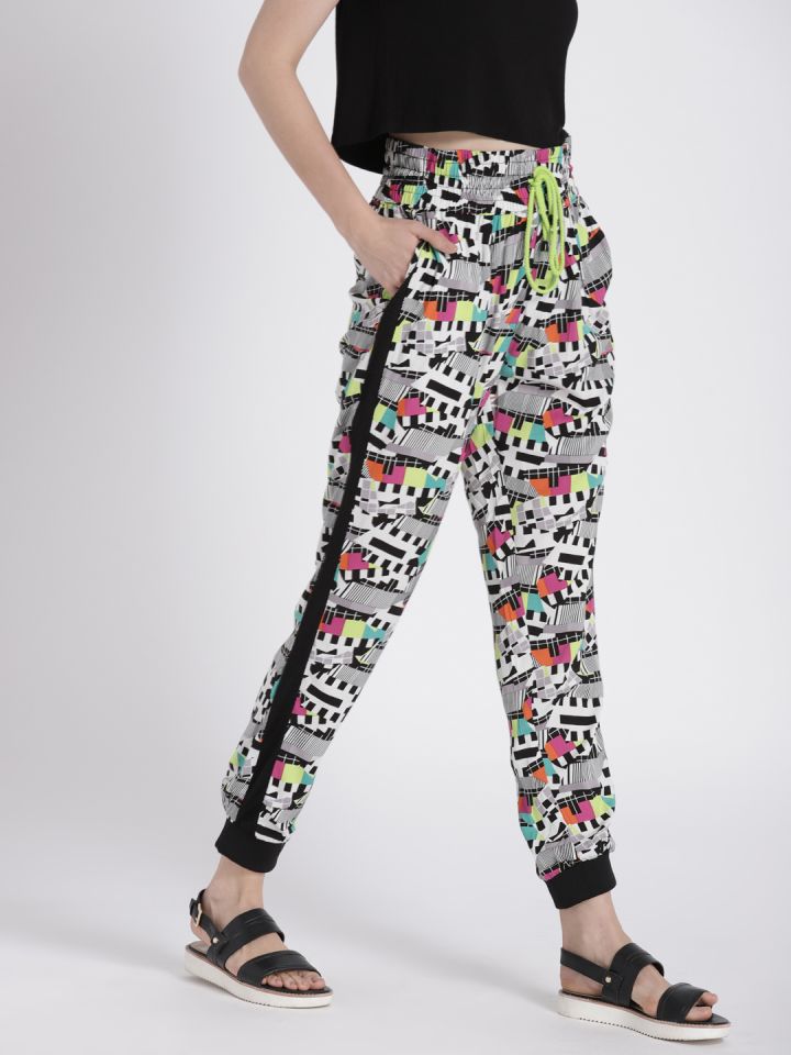 printed joggers ladies