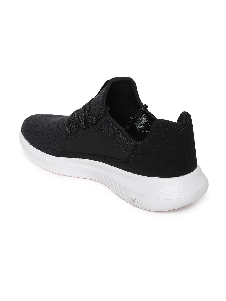 Ridículo Impermeable escritorio Buy Skechers Men Black GO RUN MOJO VERVE Running Shoes - Sports Shoes for  Men 5648910 | Myntra