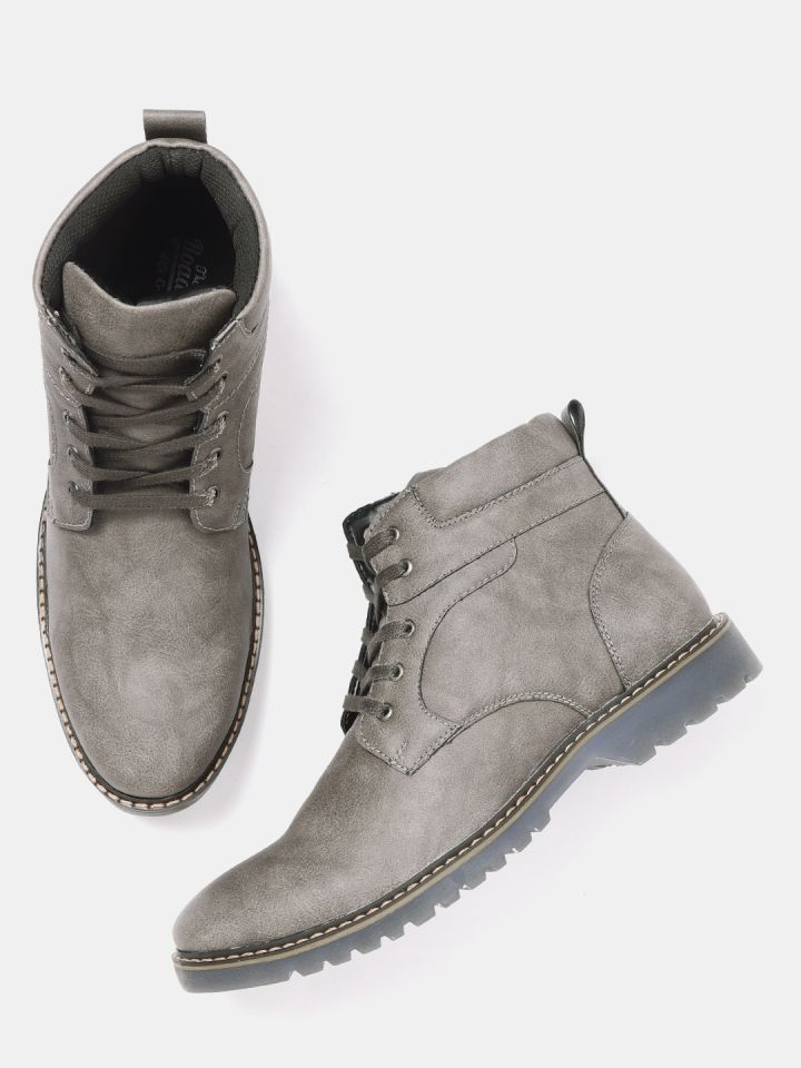 Roadster Men Grey Solid Mid Top Flat Boots