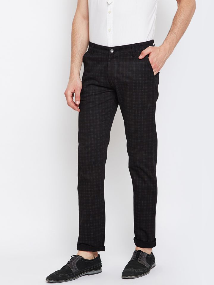 DENNISON Men Black Tapered Fit Cropped Trousers