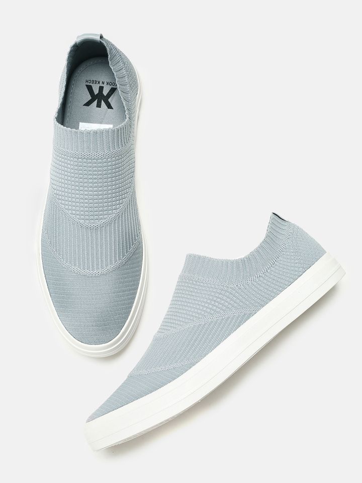 canvas shoes on myntra