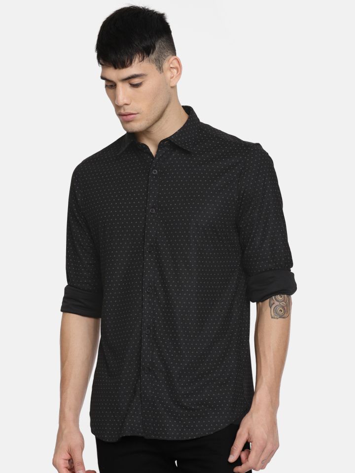 Buy Indian Terrain Men Black Chiseled Slim Fit Printed Casual